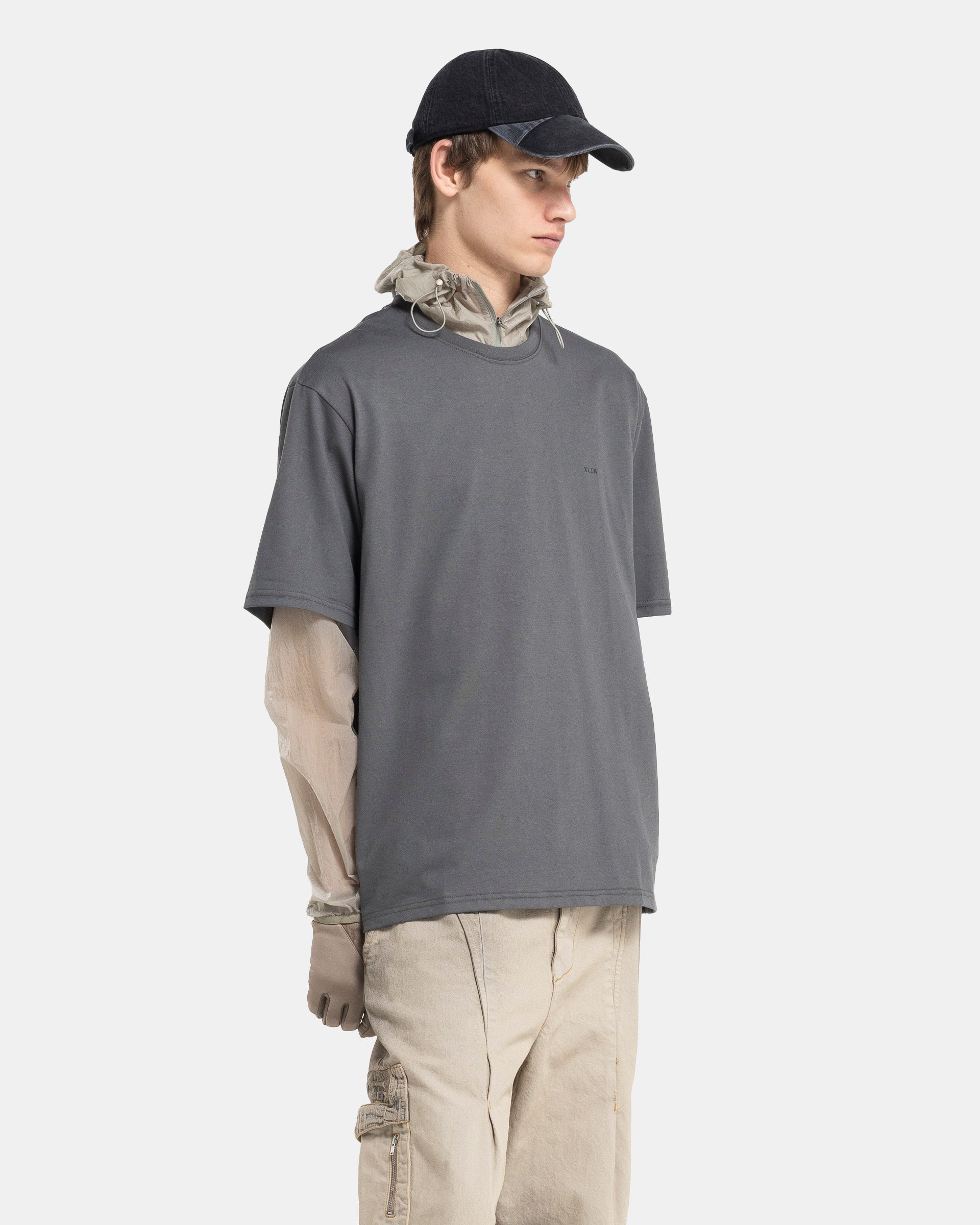 01 Panelled T-Shirt in Charcoal