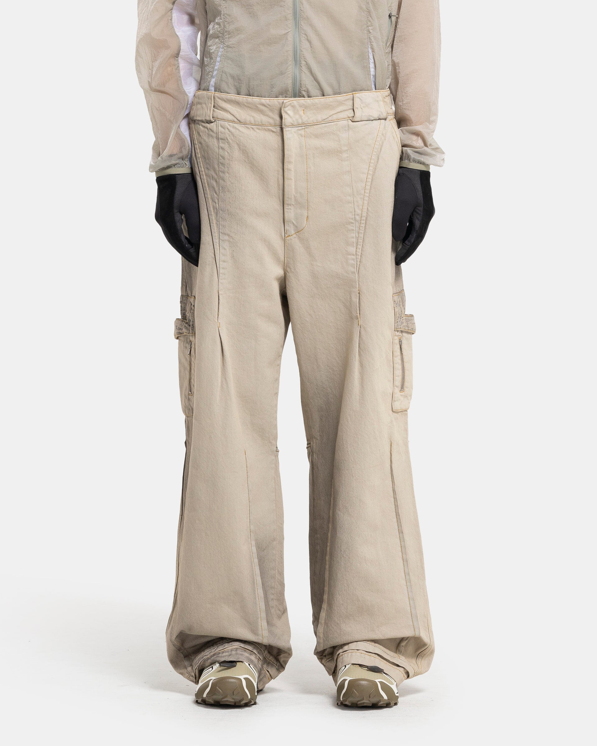 02 Cargo Trousers in Sand Beige