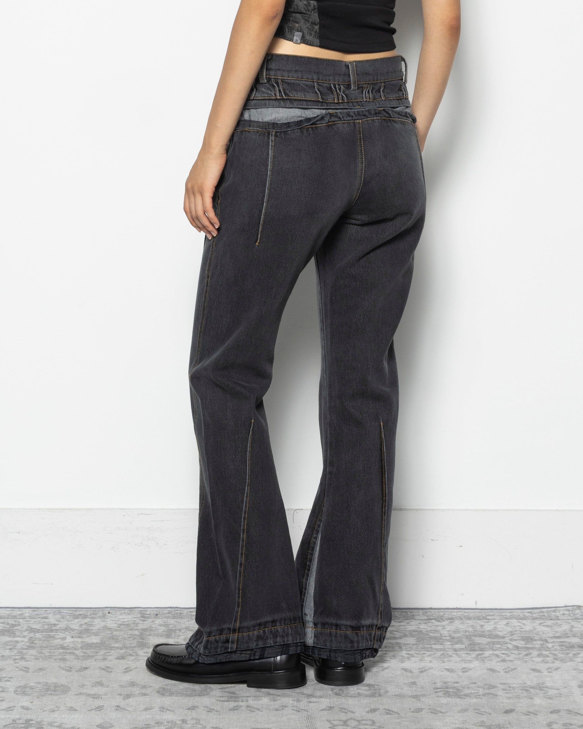 01 Denim Trousers in Charcoal