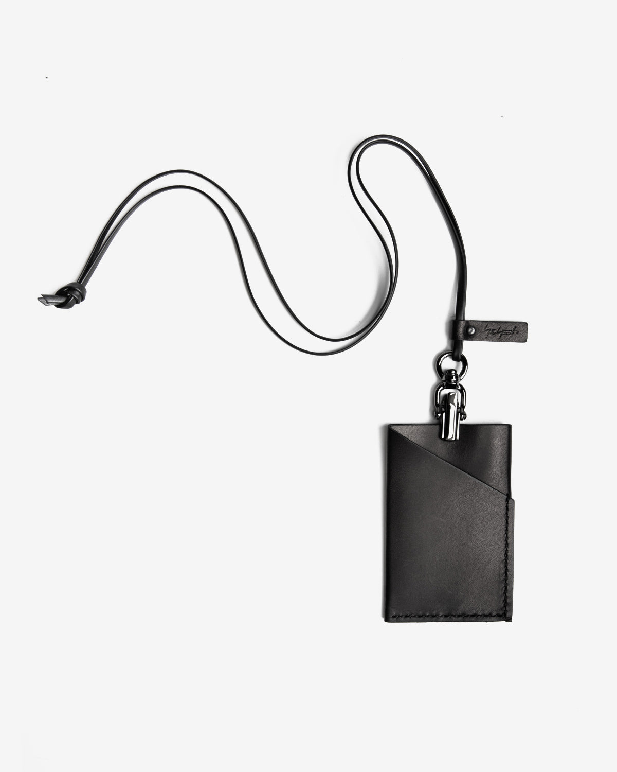 Lanyard Twist Case in Black