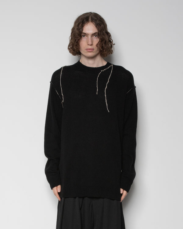 Single Jersey Embroidery Crewneck in Black