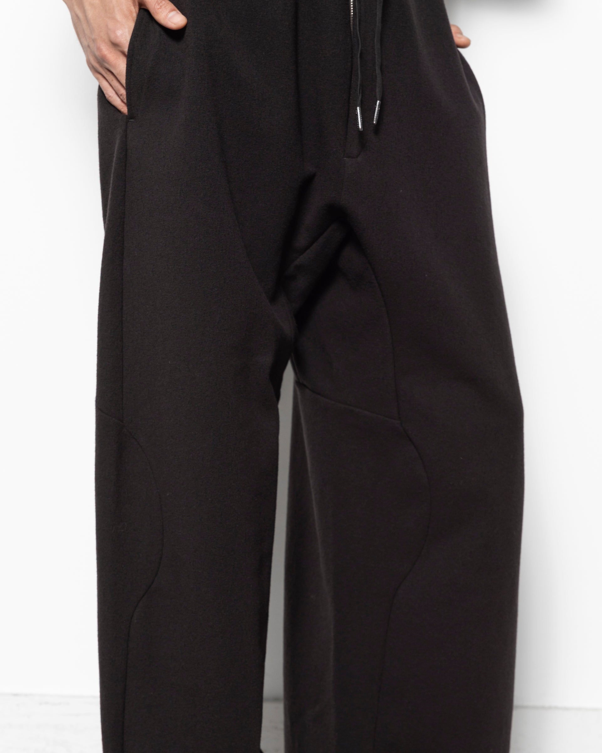 Darted Wide Leg Sweatpants in Dark Brown
