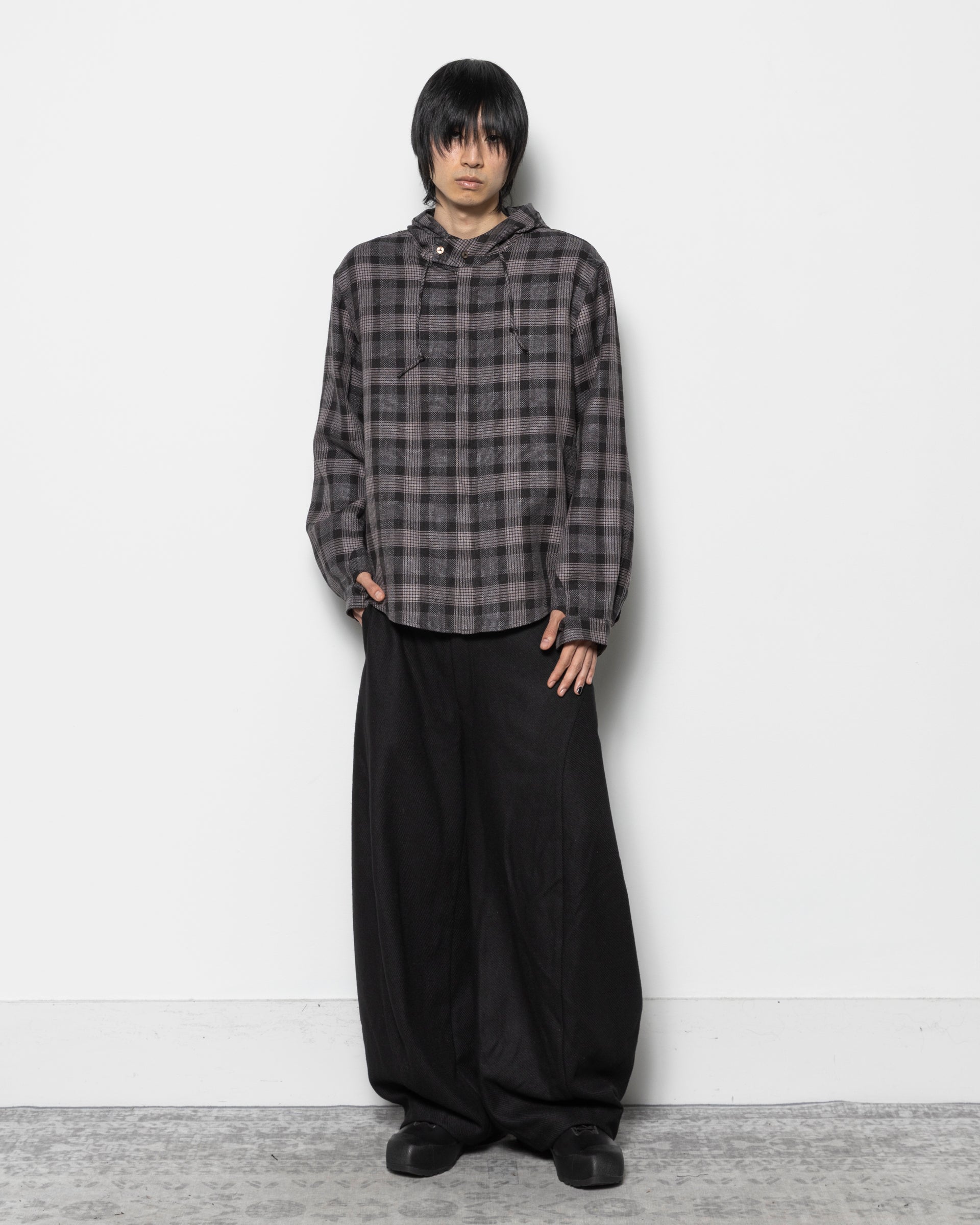 Hooded Flannel Shirt in Checkered Brown