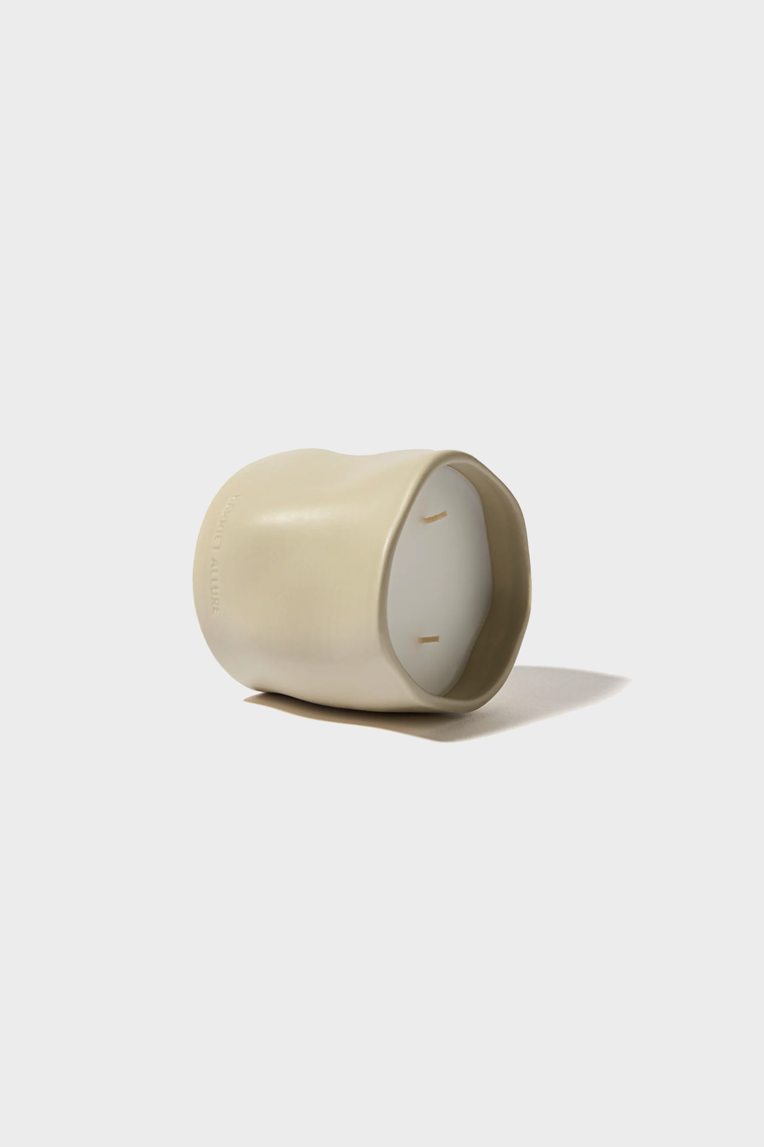 Ama Creme Candle