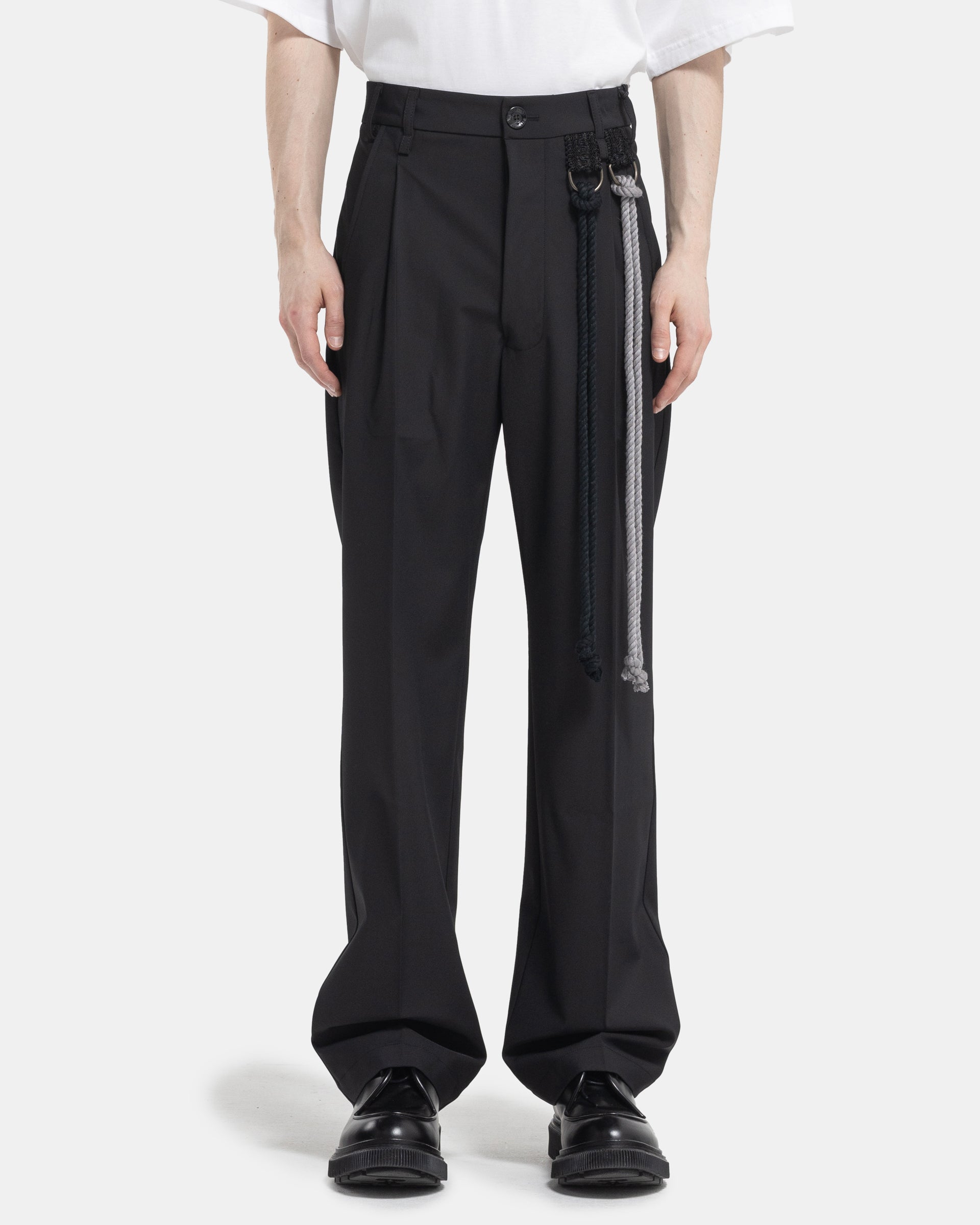 Song For The Mute Loose Pleated Pant in Black 