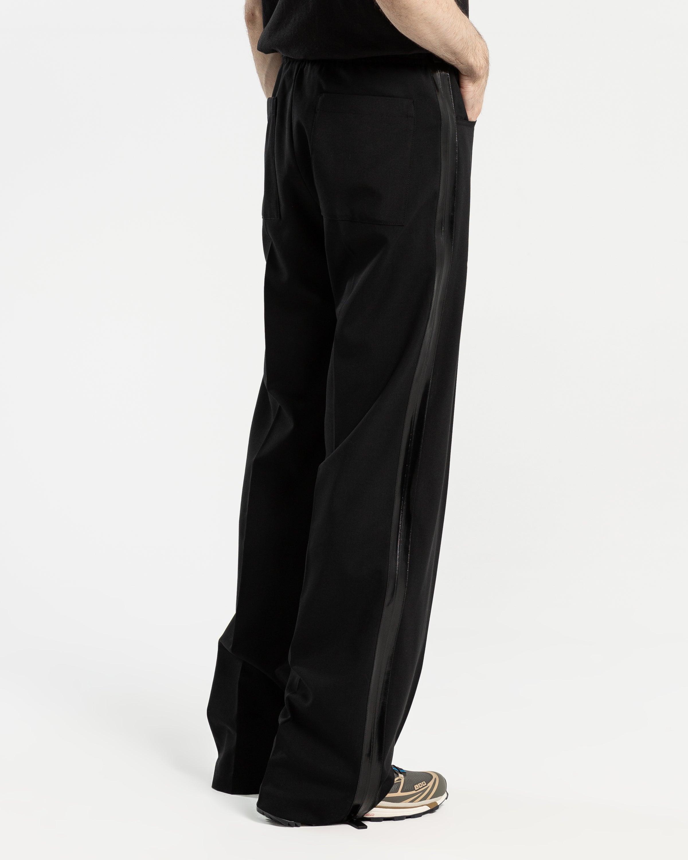 Shiny Side Zip Pants in Black