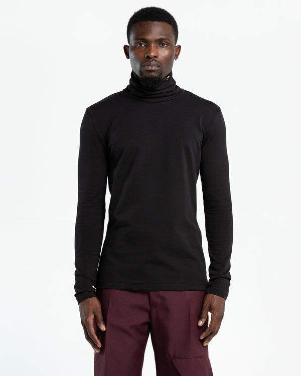 Roll Neck in Black