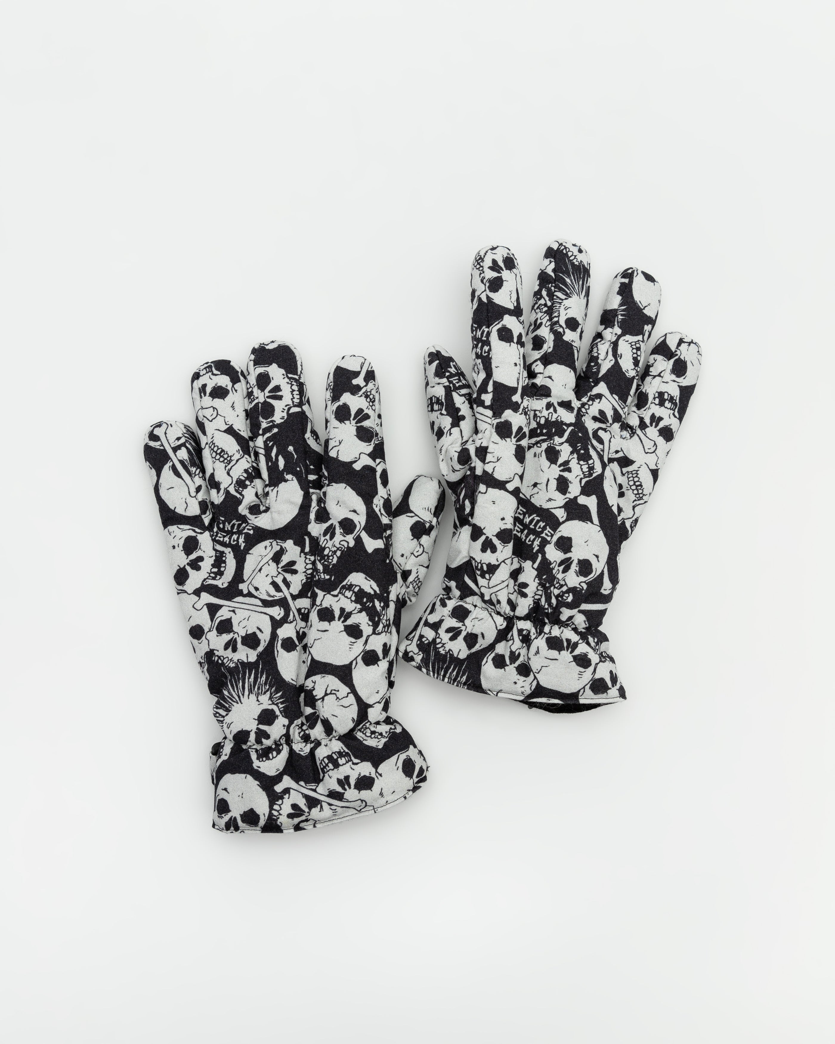 Puffer Gloves in Black Skull