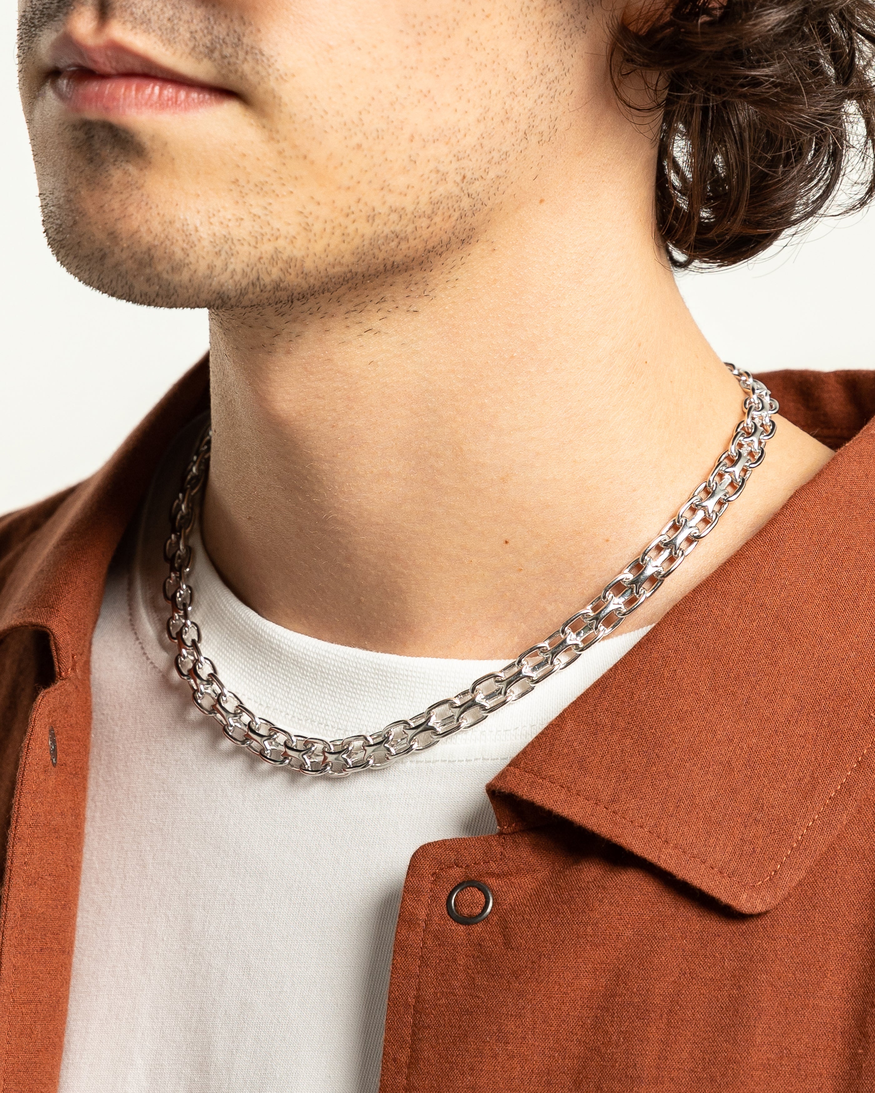 Vintage Necklace in Silver
