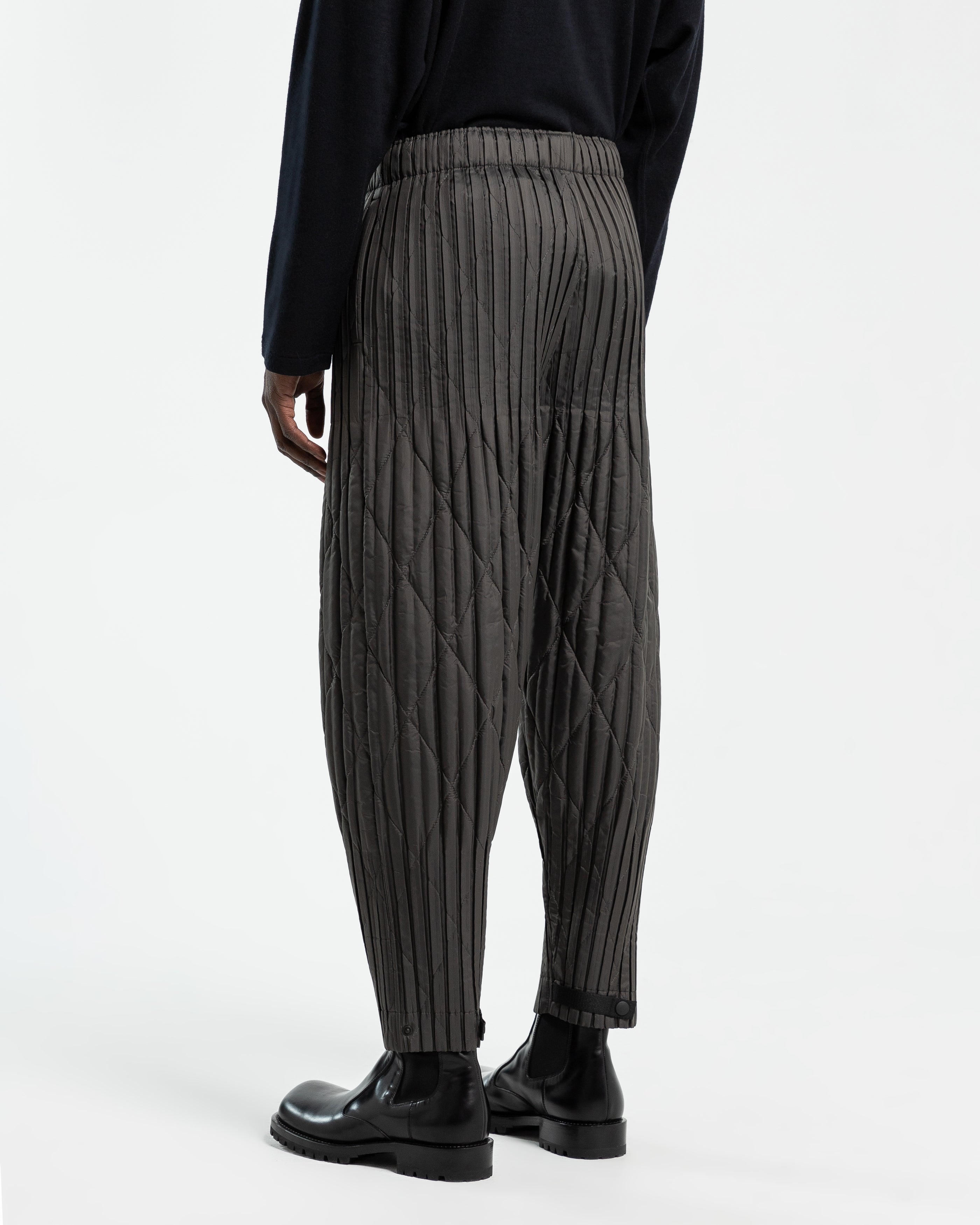 Comme Des Garçons Homme Plus Pleated Polyester Trousers Black