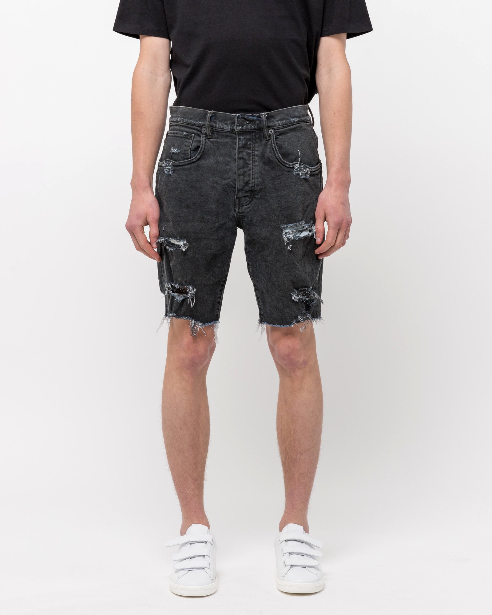 020 Denim Shorts in Vintage Coated Black