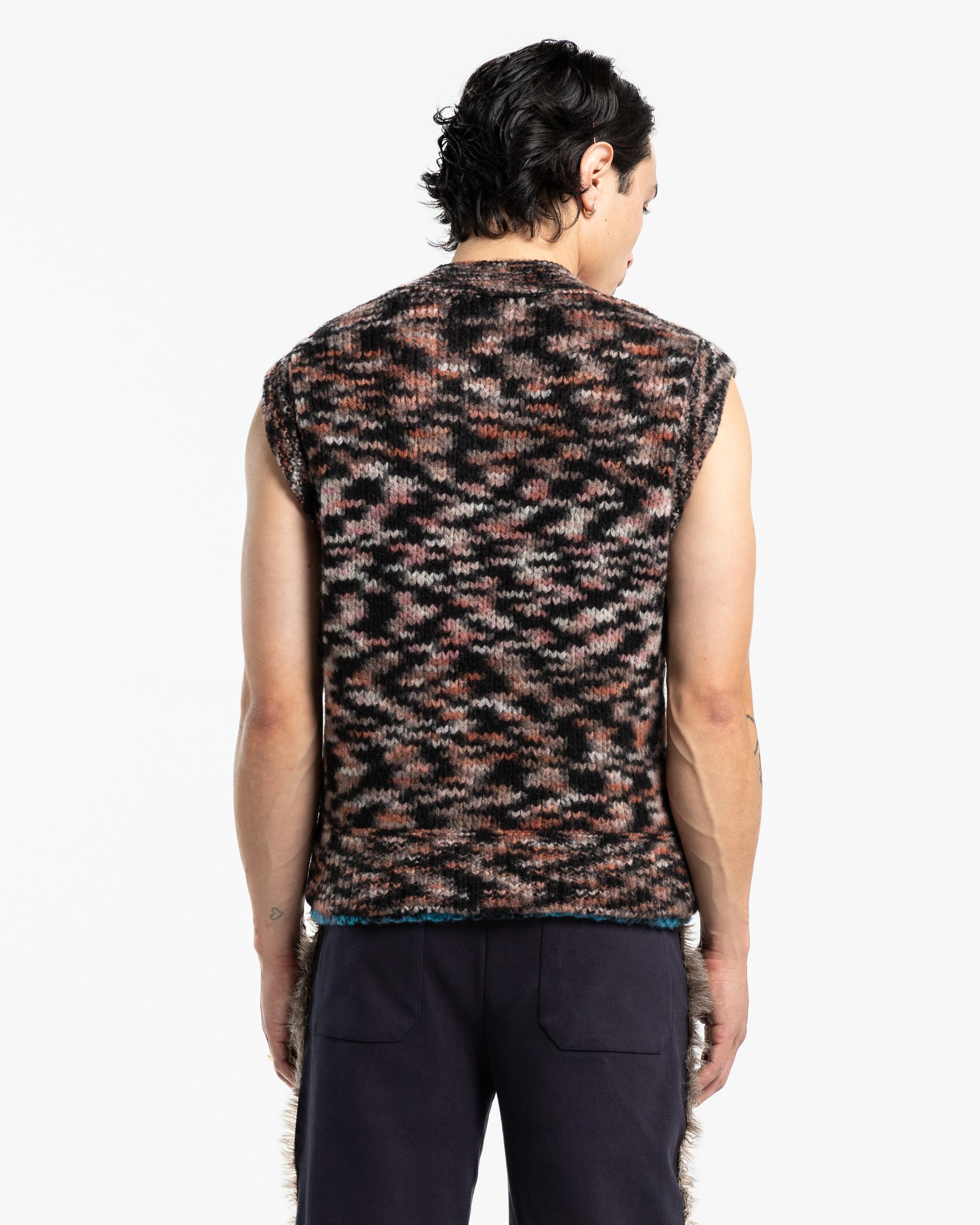 Gudea Vest in Black Speckled White