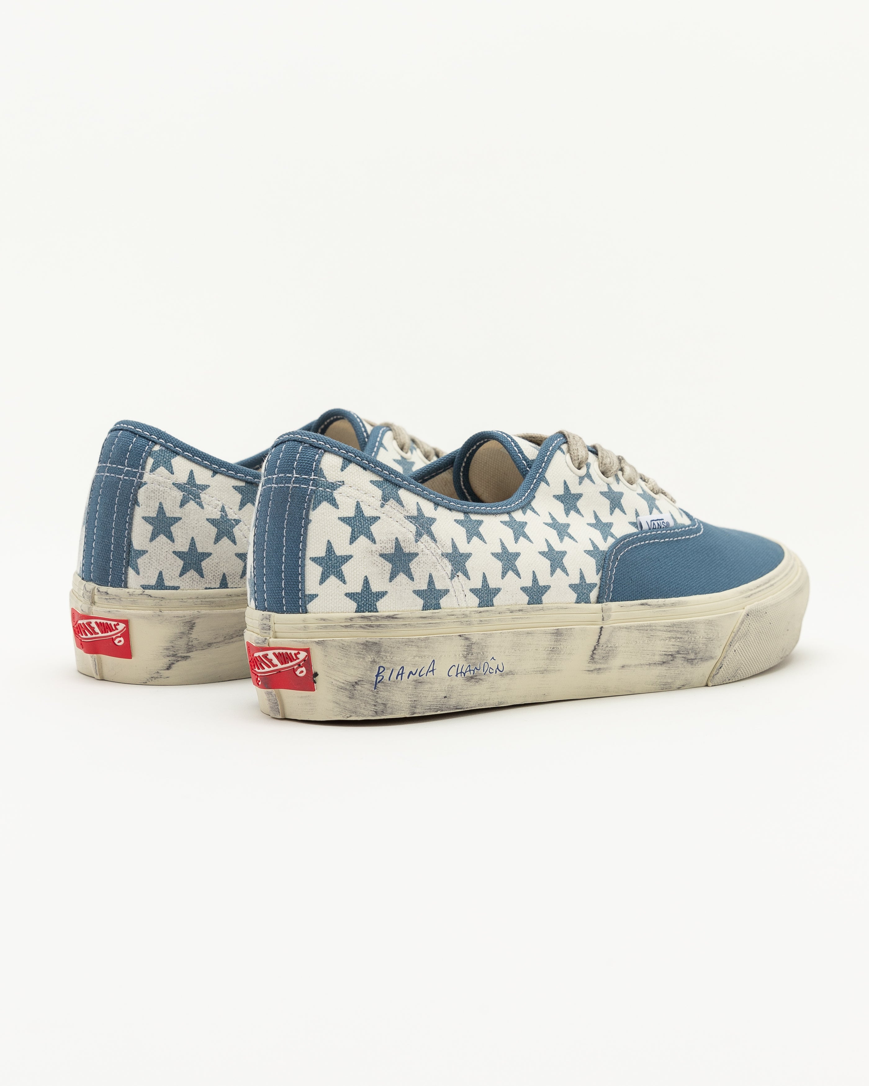 UA Authentic VLT LX BIANCA CHANDON in Navy and White