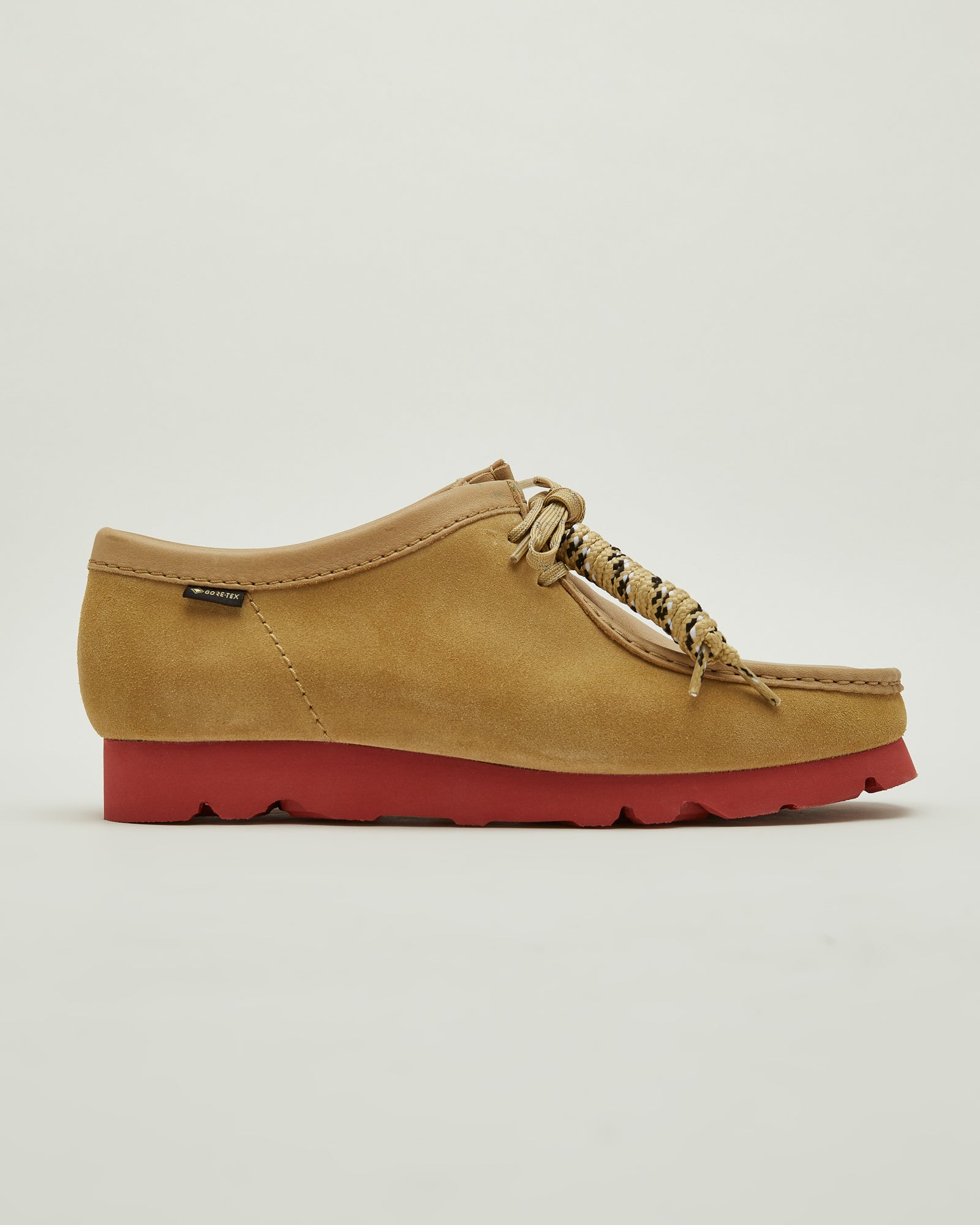 Clarks Wallabee GORE-TEX in Maple